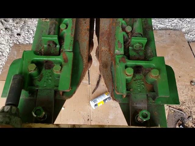 643 corn head rebuild with calmer chopping rolls