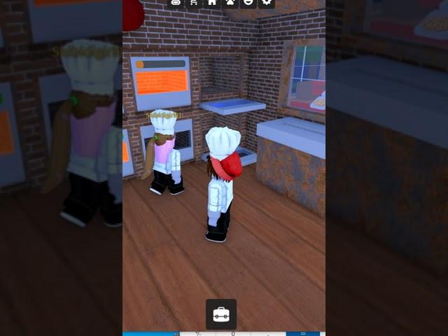 let make pizza #short#roblox