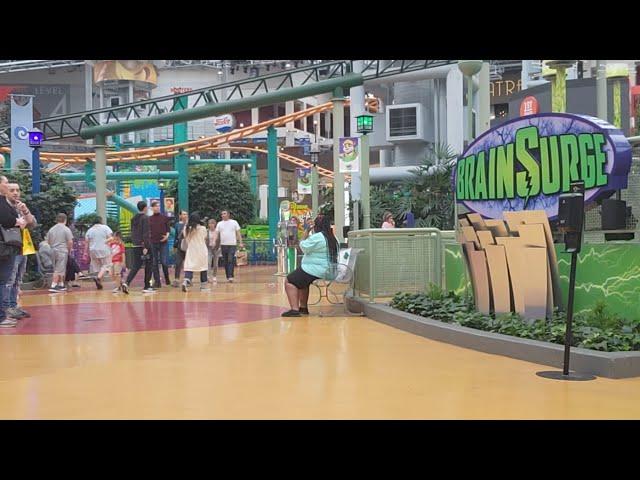 Ricky Ventures LIVE From the Mall of America!