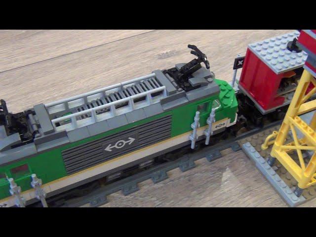 LEGO City Trains Товарный поезд 60198. Супер подарок !