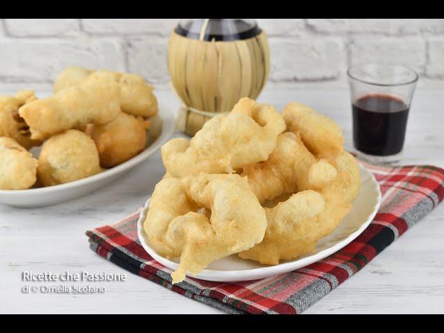 Crispelle calabresi, solo acqua e farina senza impasto, dolci, salate o farcite sono pazzesche