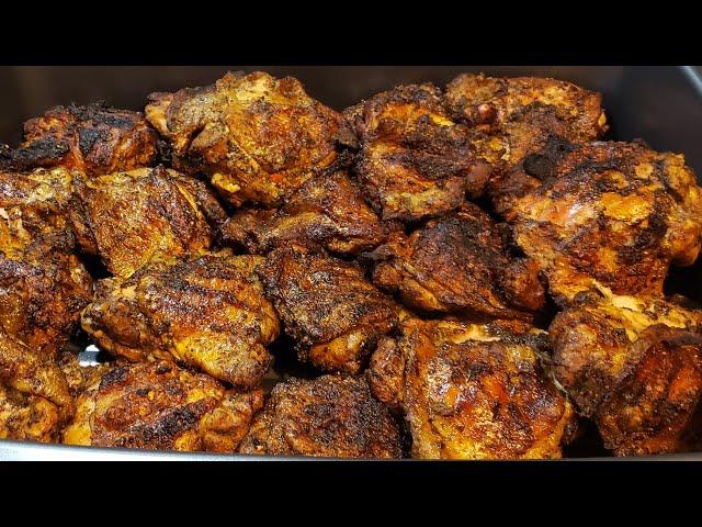 THE BEST WAY TO GRILL CHICKEN THIGHS! ( SUPERBOWL RECIPE)