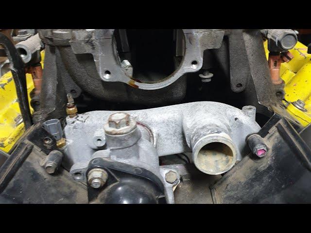 1uz or 3uz VVti intake manifold onto non vvti early UZ engine.  It doesn't it , no wont fit , no no
