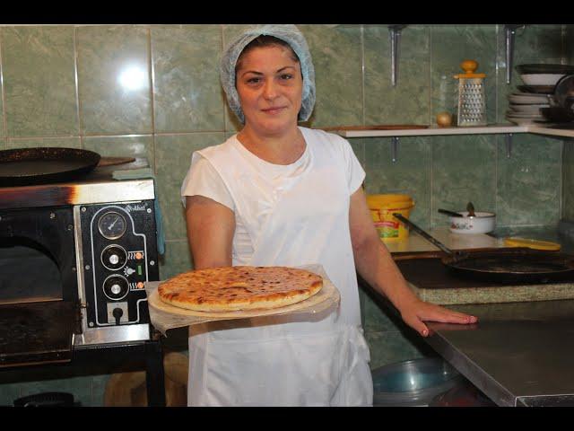 How are Ossetian Pierogi baked in Ossetia? Delicious pies from a small bakery in Vladikavkaz.