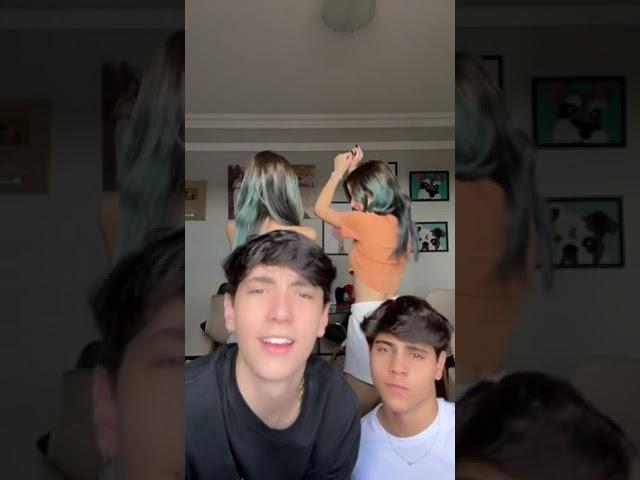 Lovezinho...(Maria Emanuelly, Maria Nicolly, Zanella e Pablo, dancinha do tik tok)