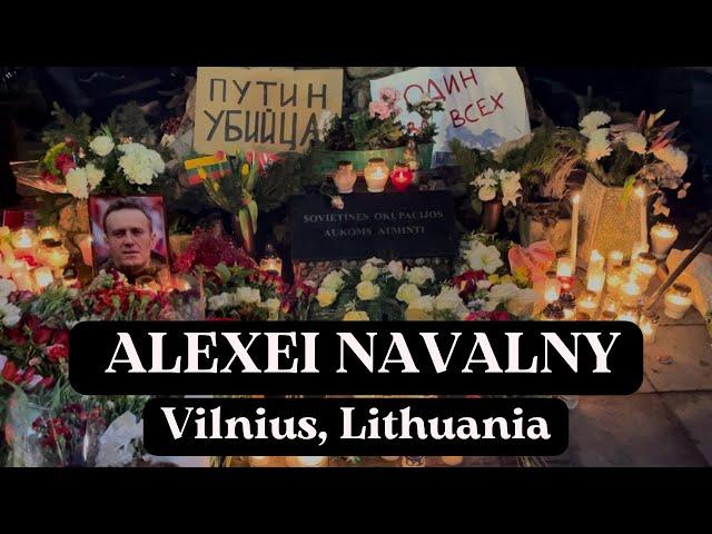 People pay tribute to Alexei Navalny in Vilnius, Lithuania. 16/02 and 3 days after