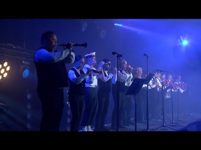 DENEZ & KEVRENN ALRÉ - En avel a-benn (Live Festival Interceltique 2021)