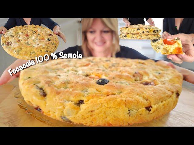 Rustic and crunchy 100% SEMOLINA NO-DOUGH FOCACCIA with OLIVES and TOMATOES