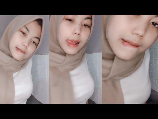 Bigo live cewek hijab goyang hot