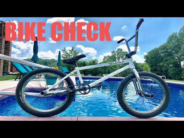 2018 SUMMER BMX BIKE CHECK - GREYSON ROBERTS!