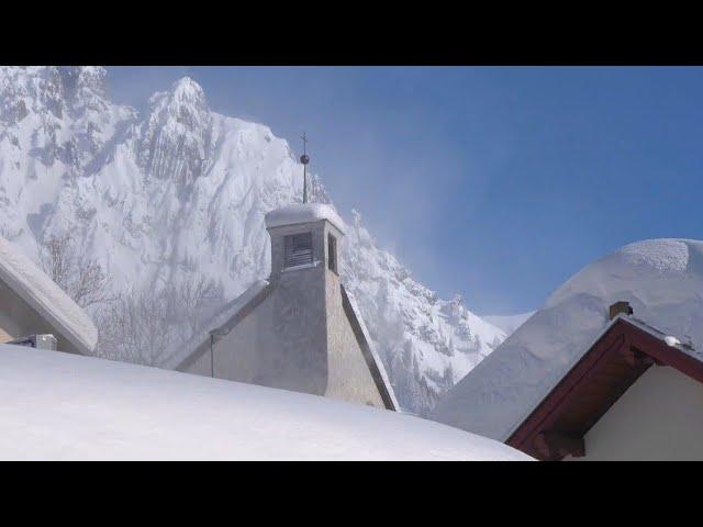 Langen am Arlberg (Vorarlberg) Geläute der Expositurkirche zur hl. Theresia vom Kinde Jesu