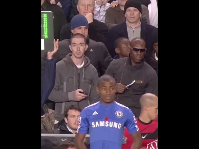 Man Brushing his teeth  Chelsea 1-0 Man Utd 2009 Stamford Bridge