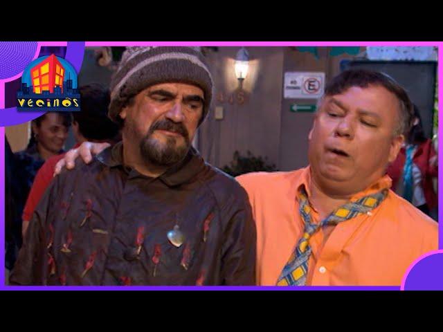 Don Arturo se pone hasta las chanclas | Vecinos 3/4 | C 11 - T1