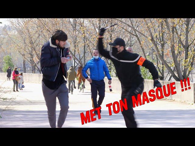 FRAPPER LES GENS DANS LA RUE SANS MASQUE PRANK ! (camera cachée) Funny Mask Prank IbraTV