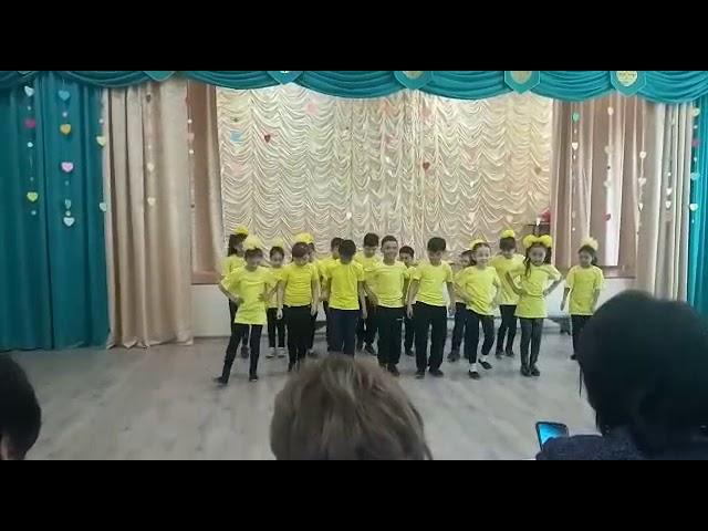 Мамапомогалочка