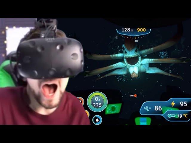 Jacksepticeye Reacts To The Reaper In Subnautica VR