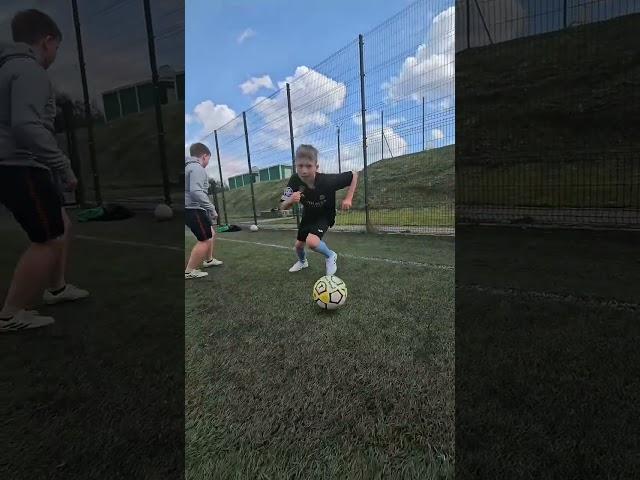 Trap  Try This Move Simple and Effective  Tutorial For you  #trenerdryblingu #football #skills