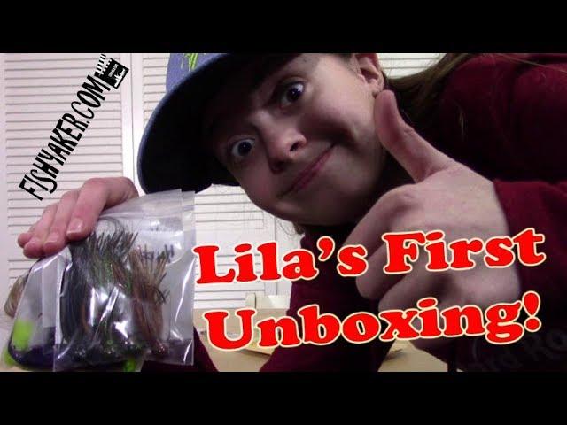 Lila's First Fishing Lure Unboxing!: Episode 623