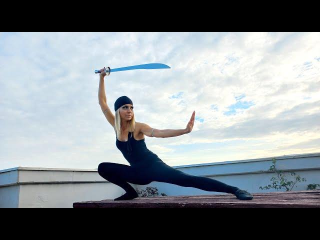 Invicta (Amanati) - Dancing with Broadsword - Kung Fu/Belly Dance Fusion