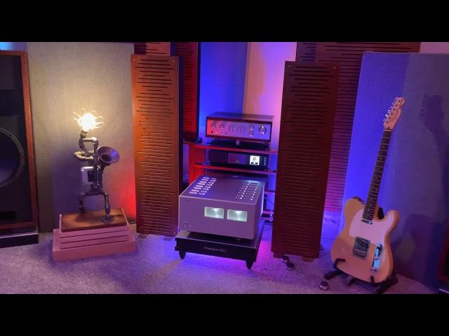 Luxman M900u with vintage CL40 valve preamp demo