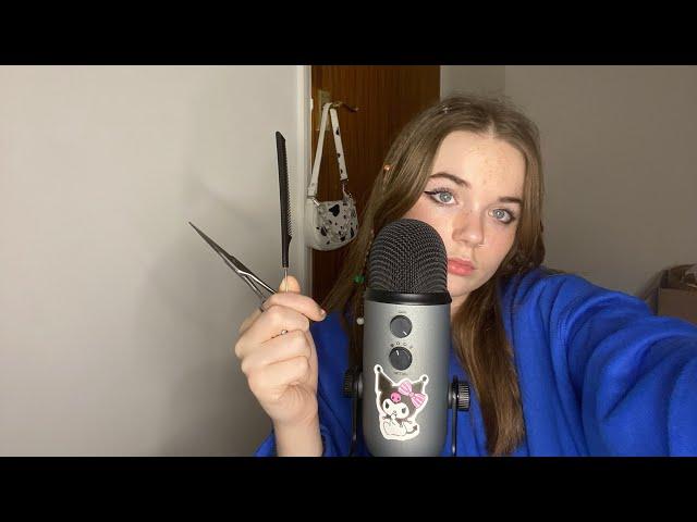 ASMR CUTTING YOUR HAIR (subtitulos español)