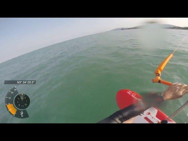 Under 6 knots wind kite foiling at 17 knots