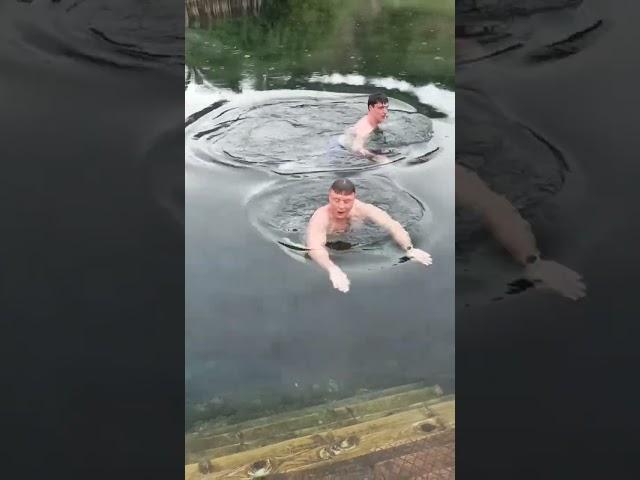 синхронные прыжки в воду - готовимся к Олимпиаде #голубоеозеро