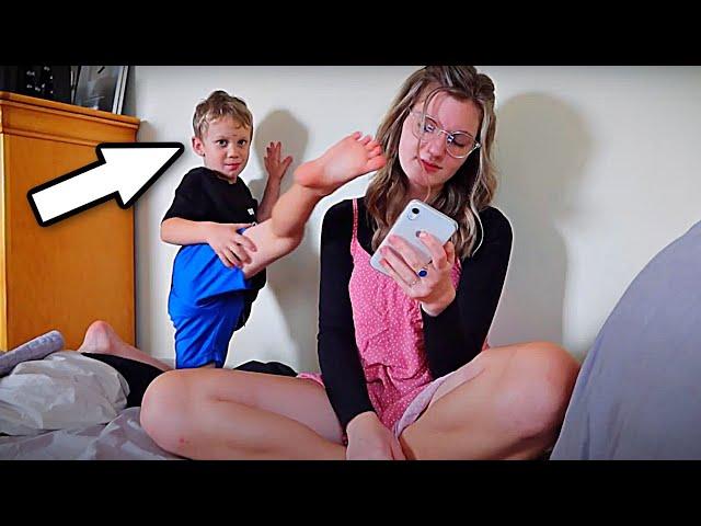 WEIRD SIBLING STEREOTYPES! | Match Up