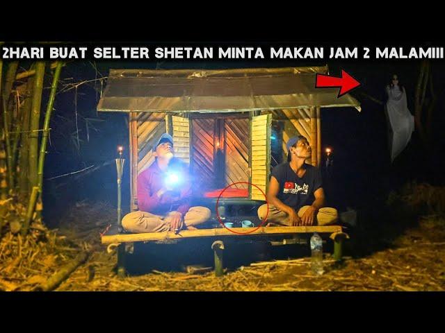 CAMPING HOROR 2HARI BUAT SELTER BAMBU DI HUTAN ANGKER DI SAMPERIN SHETAN JAHAT TENGAH MALAM!!