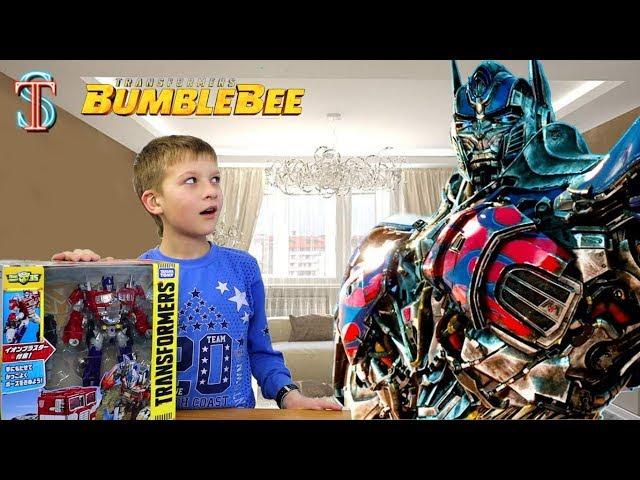 Transformer Optimus Prime from Bumblebee Transformers 6 movie came to Tim from Japan