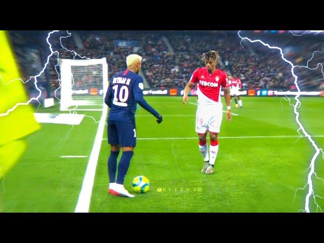 Neymar invents dribbling never seen in football!