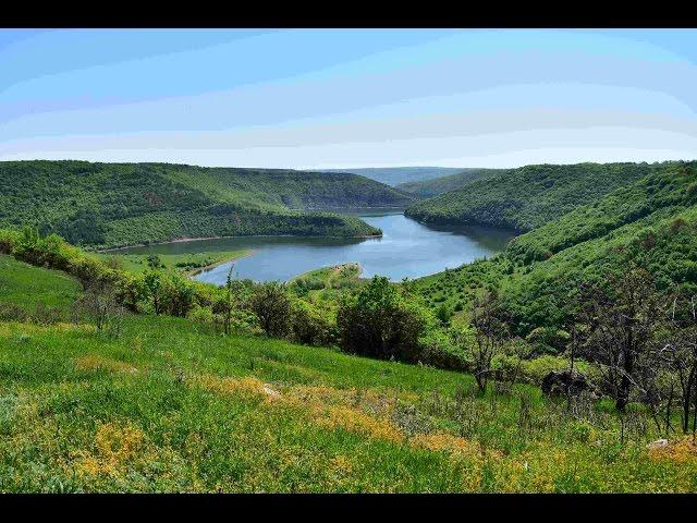 Каньон реки Днестр. Райское место Украины.