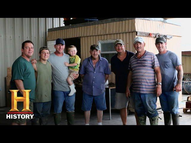 Swamp People: Alligator Garfish Hunt with the Landrys (Season 10) | History