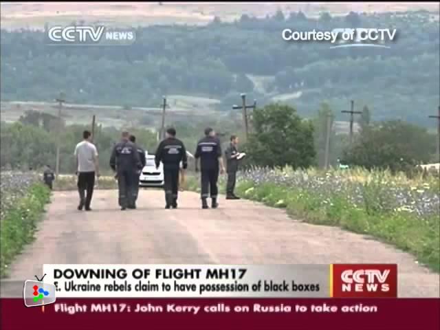 MH17: Video shows flight recorder recovered from crash site