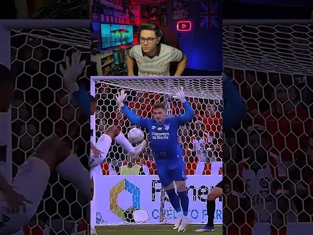 O MELHOR GOLEIRO DO MUNDO  #futebol #shorts #viral #football