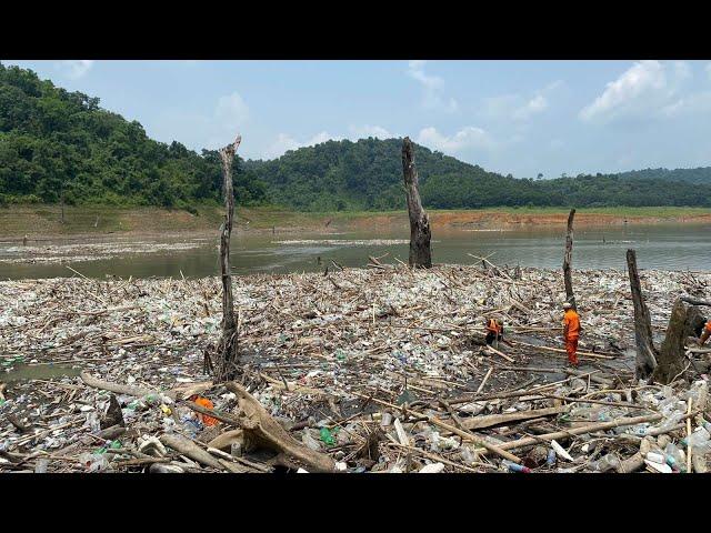 Mission mode to clear debris at Doyang dam