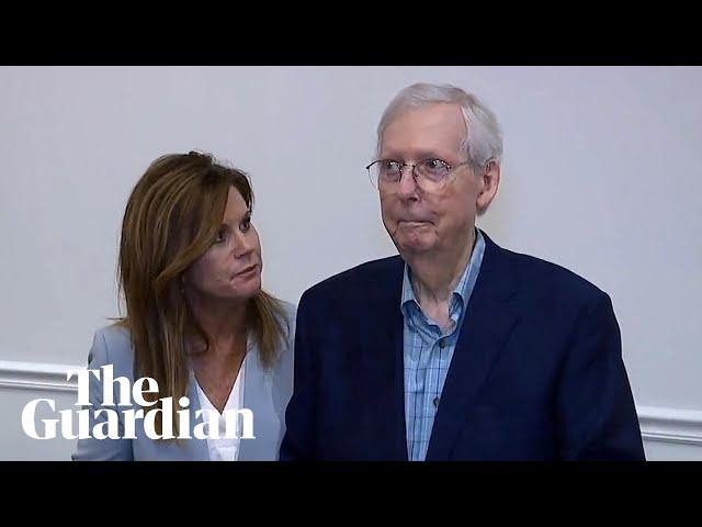 Senator Mitch McConnell has another freezing moment