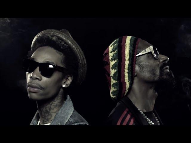 Snoop Dogg & Wiz Khalifa "French Inhale" [Official Music Video]