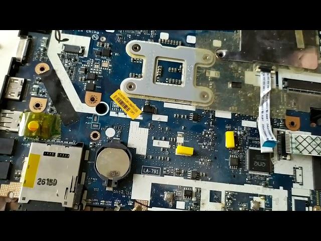Замена клавиатуры, чистка от пыли и замена термопасты ноутбука Acer Aspire V3-571G