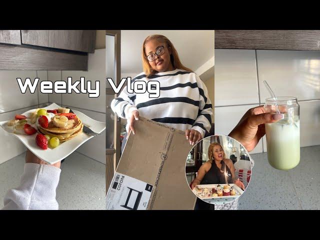 #weeklyvlog : Office Decor , my bday , Yummy Food , New hair & nails 