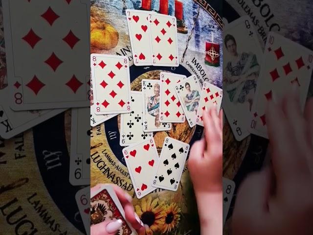 Где и с кем он сейчас,о чем думает?️️ #shorts #гадание #гаданиеонлайн #цыганскийрасклад