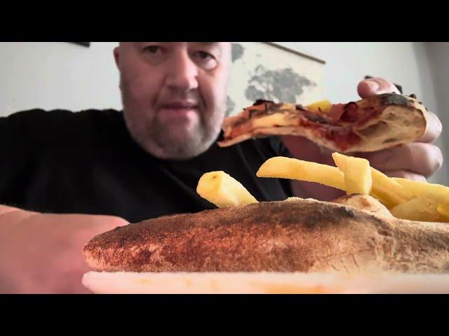 Here is our review on The Pizza Van UK