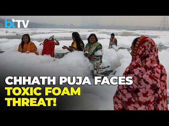 Delhi’s AQI Crosses 400: Severe Pollution Impacts Chhath Puja Rituals In Yamuna