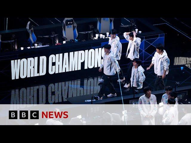 Korea's T1 beats China to win esports's League of Legends World Championships | BBC News