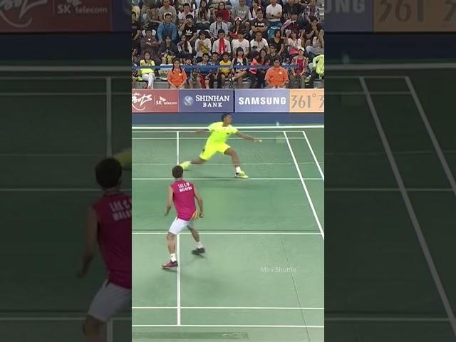 Lee Chong Wei’s 360° Backhand Smash #shorts #badminton #leechongwei