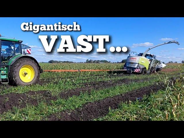 Hakselaar GIGANTISCH VAST op maisland | Boer Gerrit vlogt