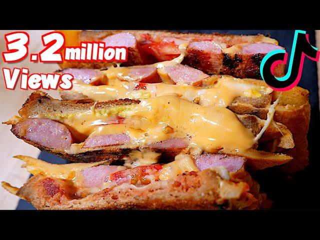 【TikTok】SAUSAGE EGG CHEESE SANDWICH 【3.2M views】#Shorts