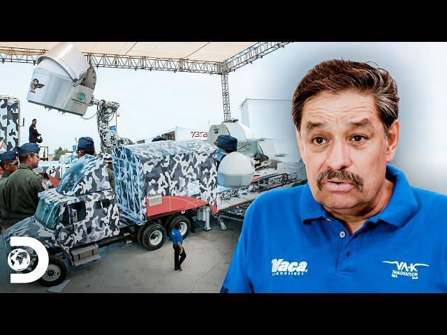 Construyen el primer simulador de vuelo rodante | Mexicánicos | Discovery Latinoamérica