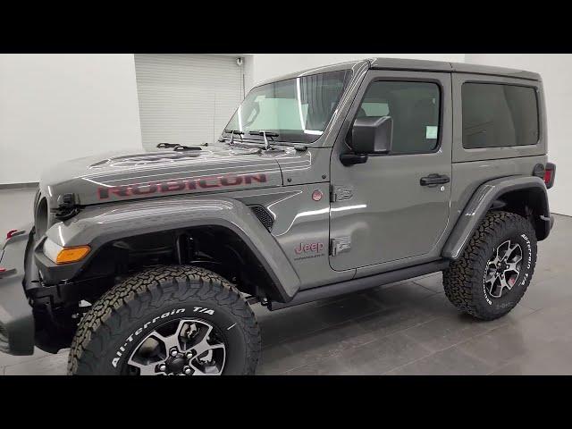 NEW 2023 JEEP WRANGLER 2 DOOR RUBICON STING GRAY CLEARCOAT 4K WALKAROUND