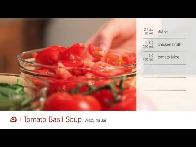 Tomatensuppe im Blendtec Designer & Home Blender